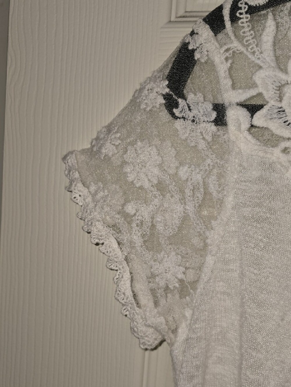 Ambra White Lace Crochet Top - Picture 4 of 7